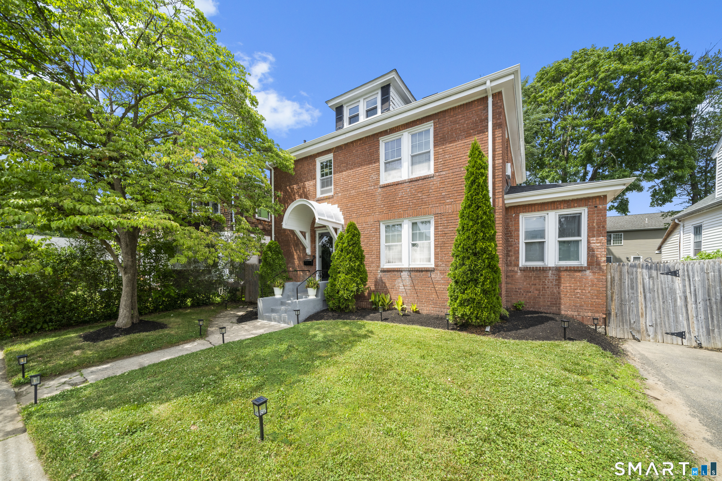 34 Selldan Street West Hartford CT 06110