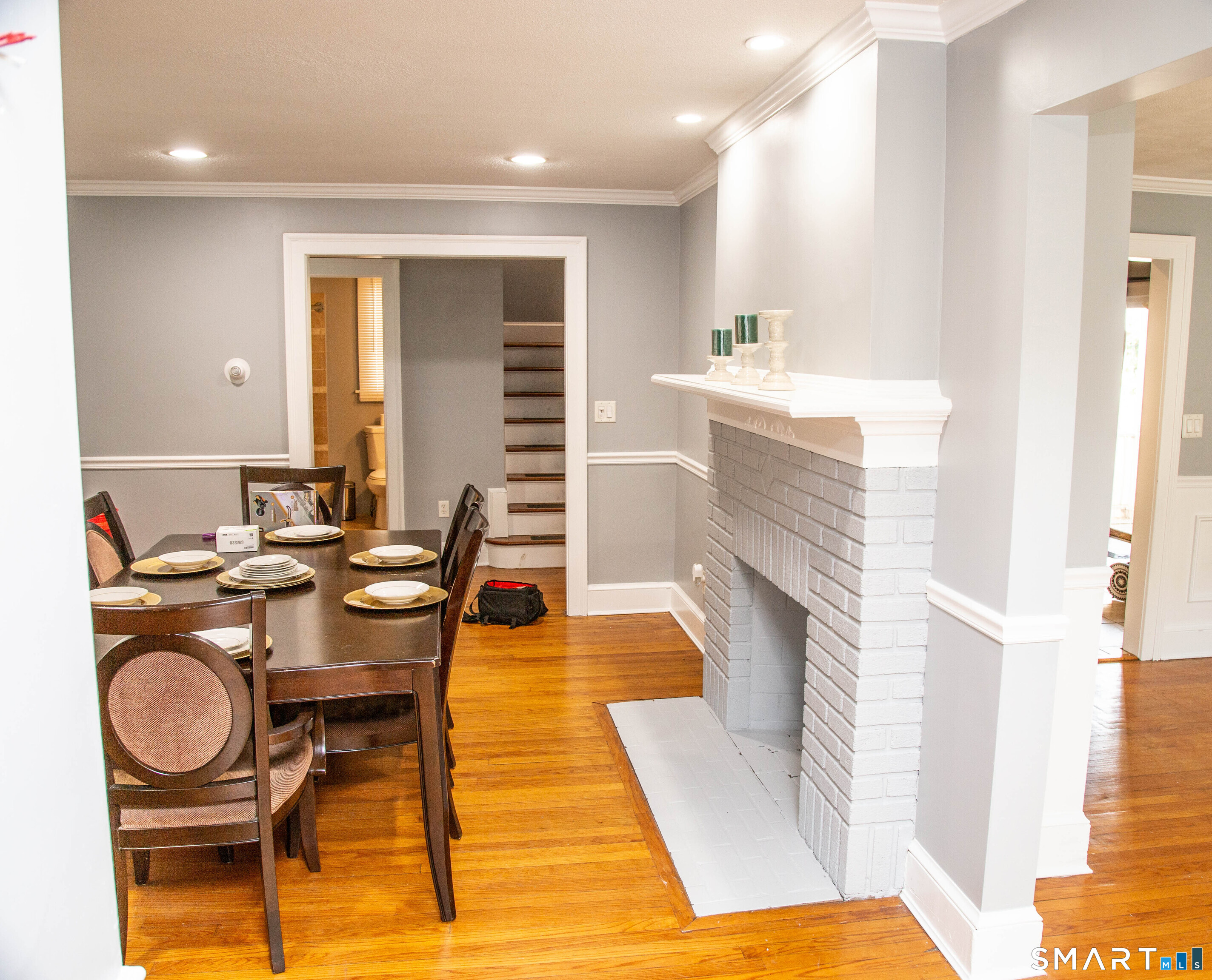 34 Selldan Street West Hartford CT 06110