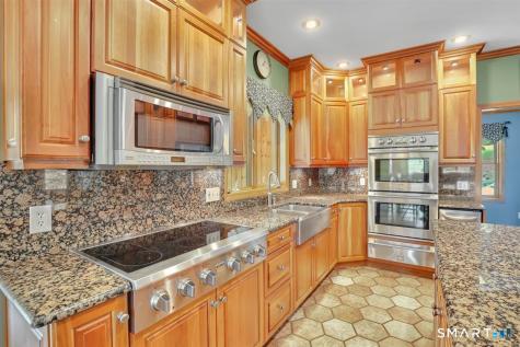101 Claudia Drive Southington CT 06489