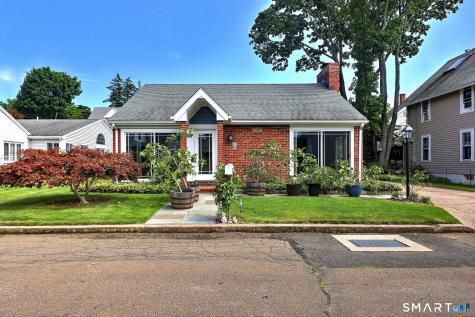 13 Crescent Bluff Avenue Branford CT 06405