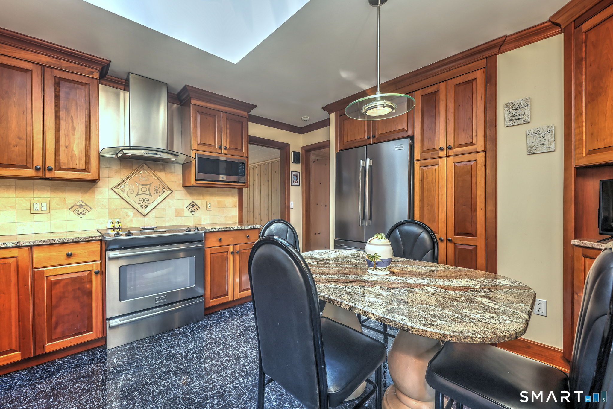 13 Crescent Bluff Avenue Branford CT 06405