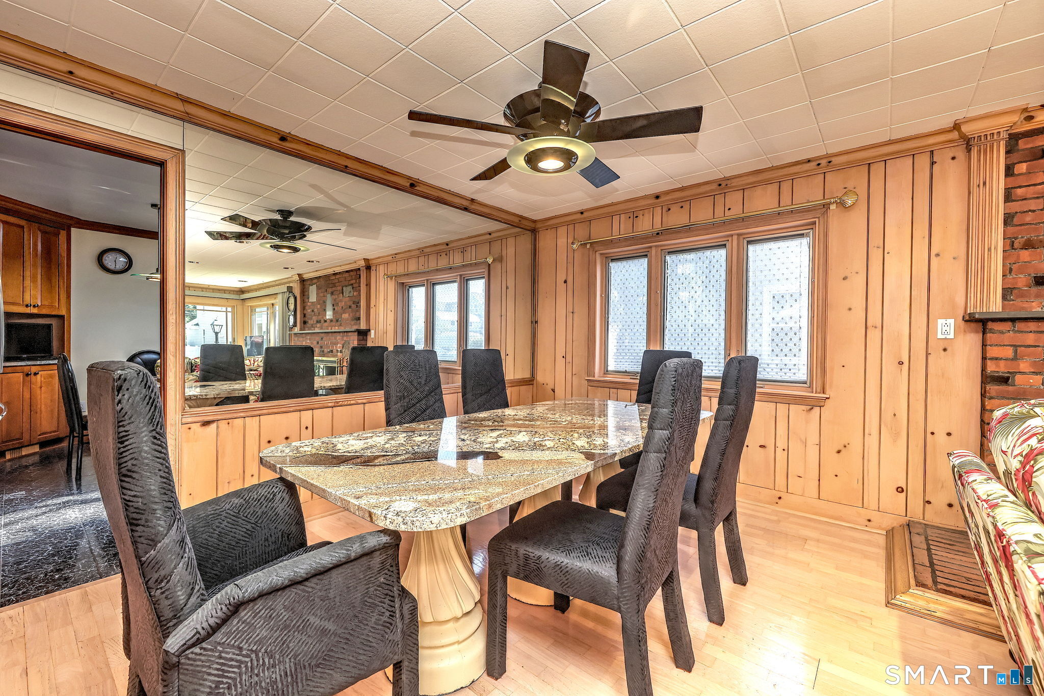 13 Crescent Bluff Avenue Branford CT 06405