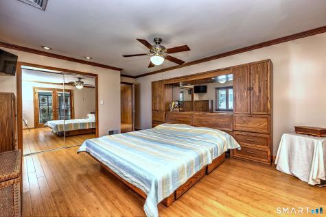 13 Crescent Bluff Avenue Branford CT 06405
