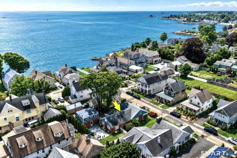 13 Crescent Bluff Avenue Branford CT 06405