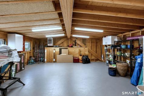 13 Crescent Bluff Avenue Branford CT 06405