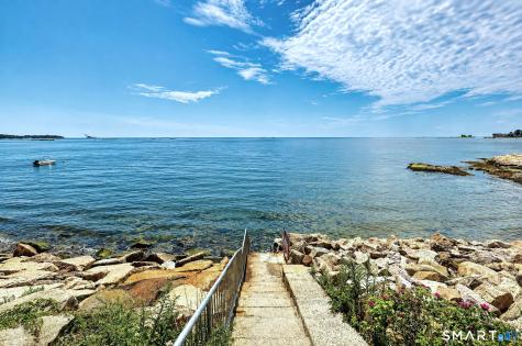 13 Crescent Bluff Avenue Branford CT 06405