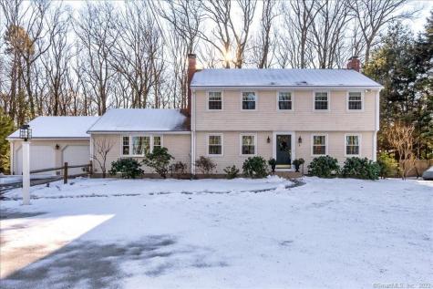 3 Eagle Lane Simsbury CT 06070
