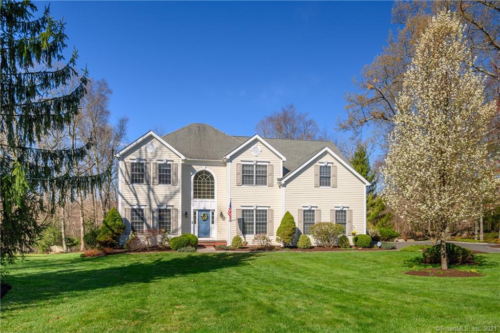10 Cobblestone Court Brookfield CT 06804