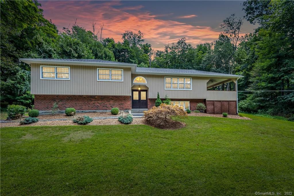 80 Christianna Drive Monroe CT 06468