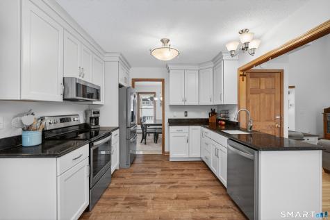 316 West Road Colchester CT 06415