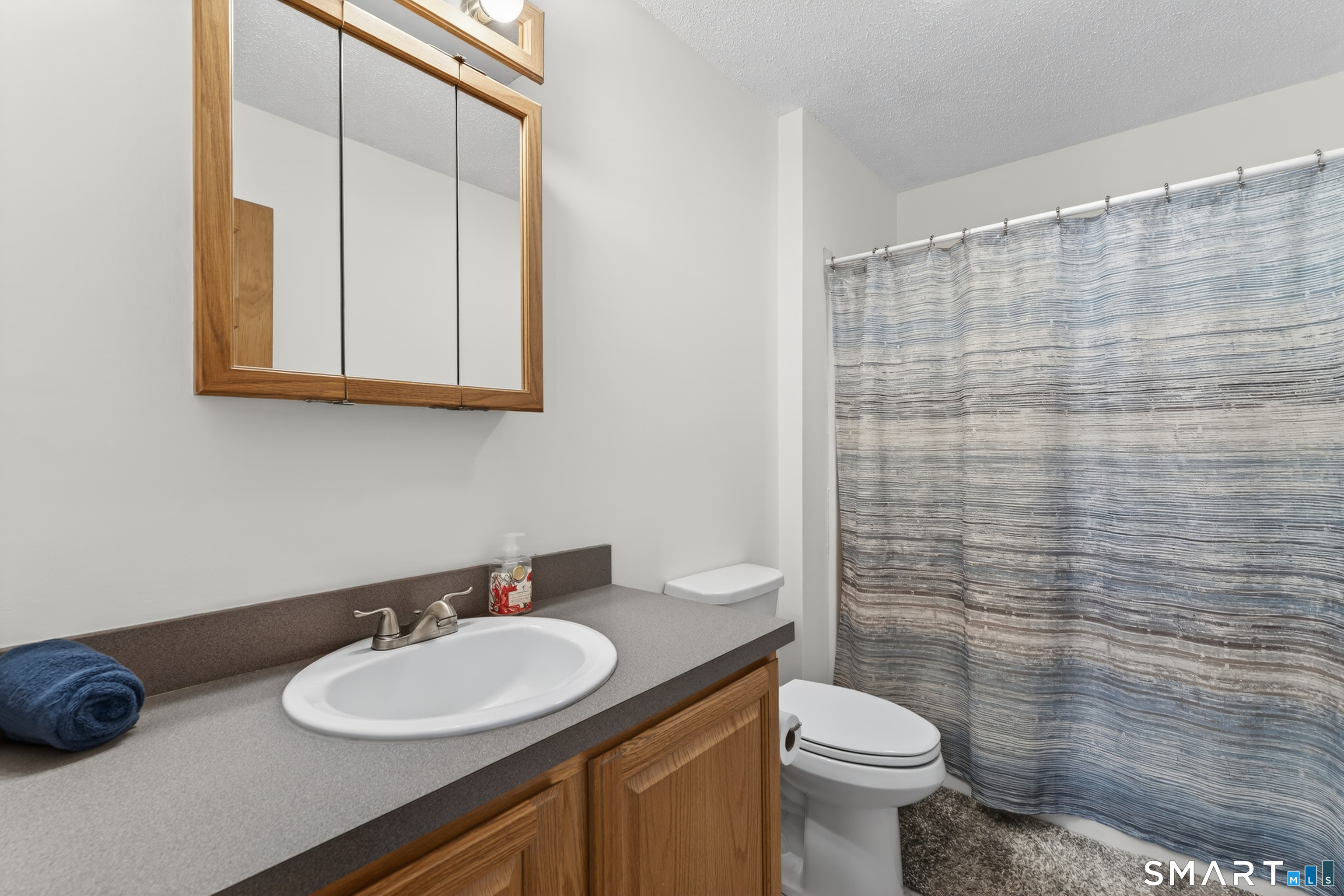 316 West Road Colchester CT 06415