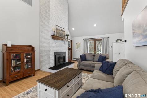 316 West Road Colchester CT 06415