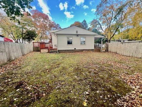 136 Rock Creek Road New Haven CT 06515