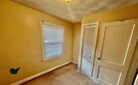 136 Rock Creek Road New Haven CT 06515