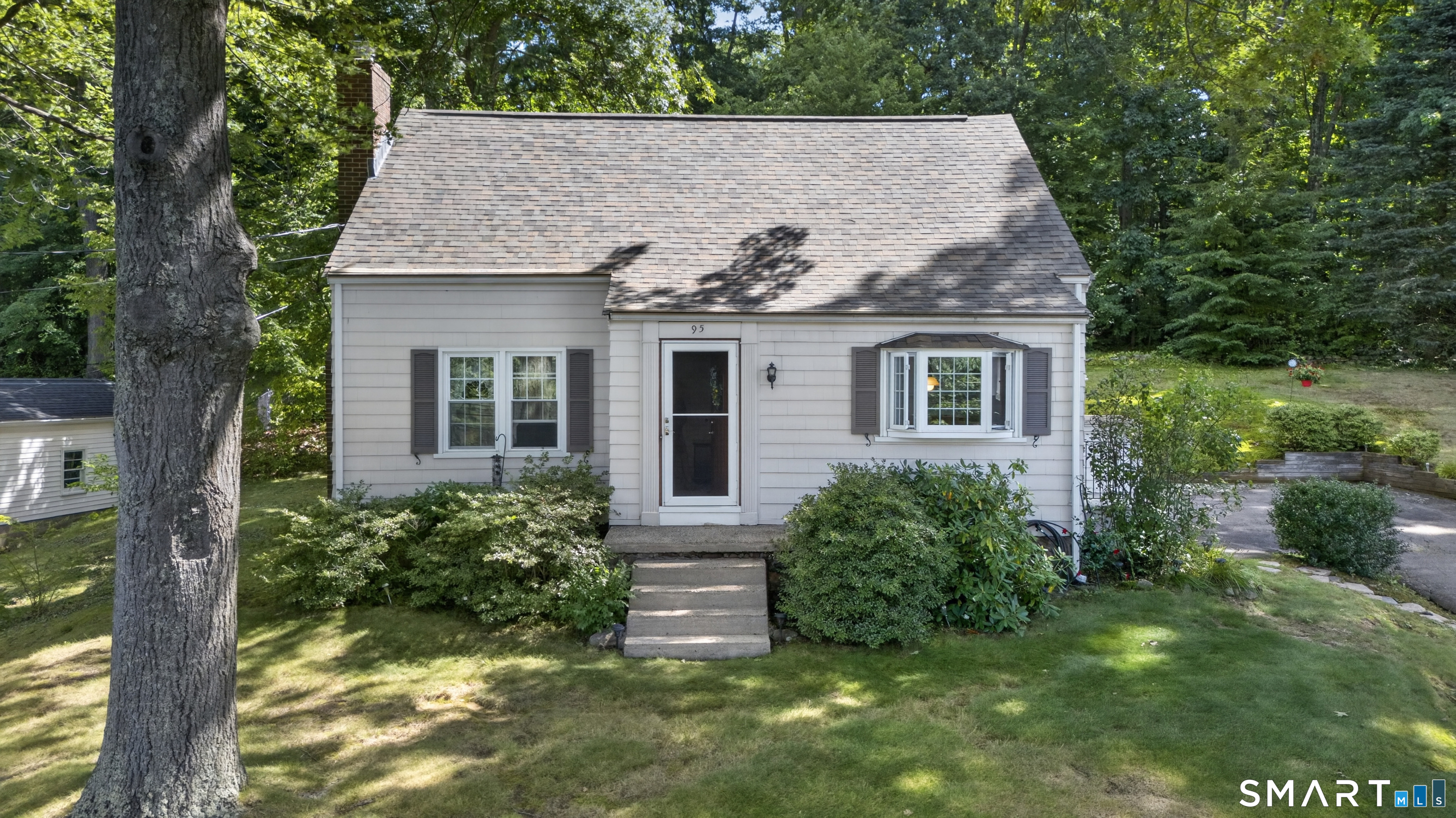 95 Pilgrim Road Bristol CT 06010