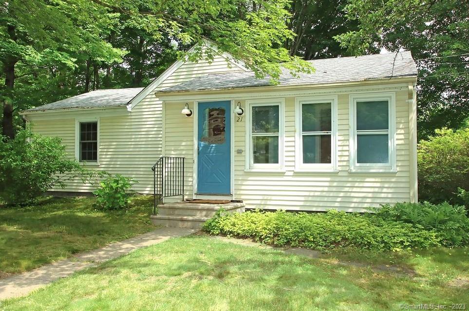 21 Bear Hill Road Woodbury CT 06798