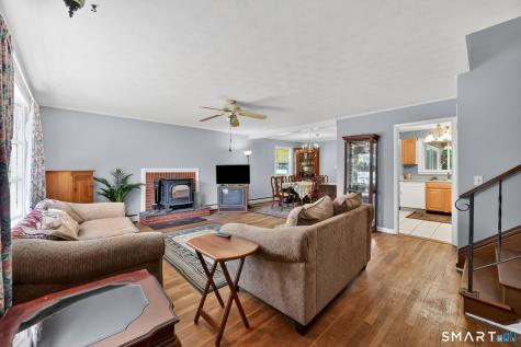 4 Long View Drive Simsbury CT 06070