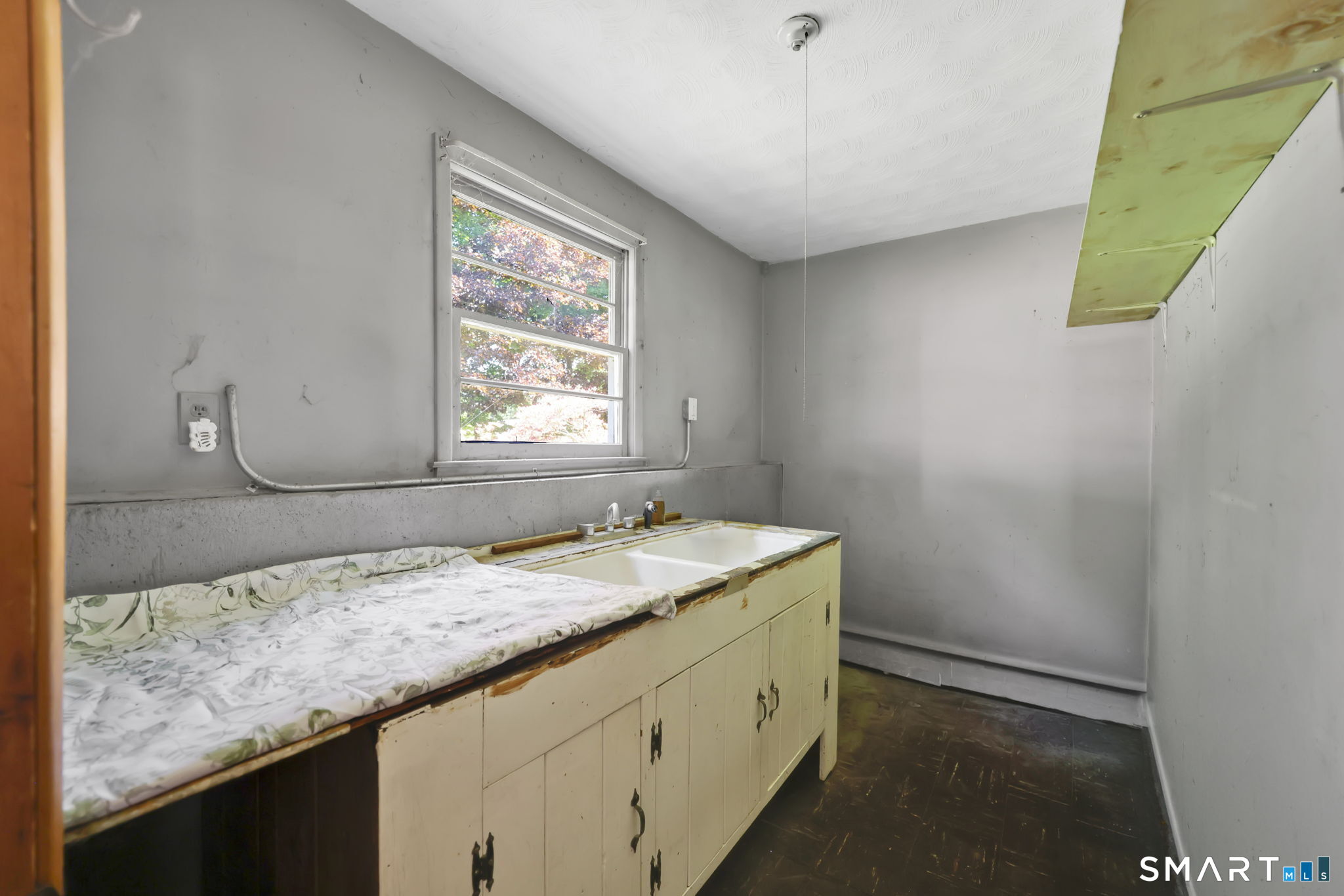 4 Long View Drive Simsbury CT 06070