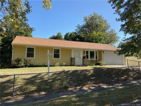 4 Windsong Lane Milford CT 06460