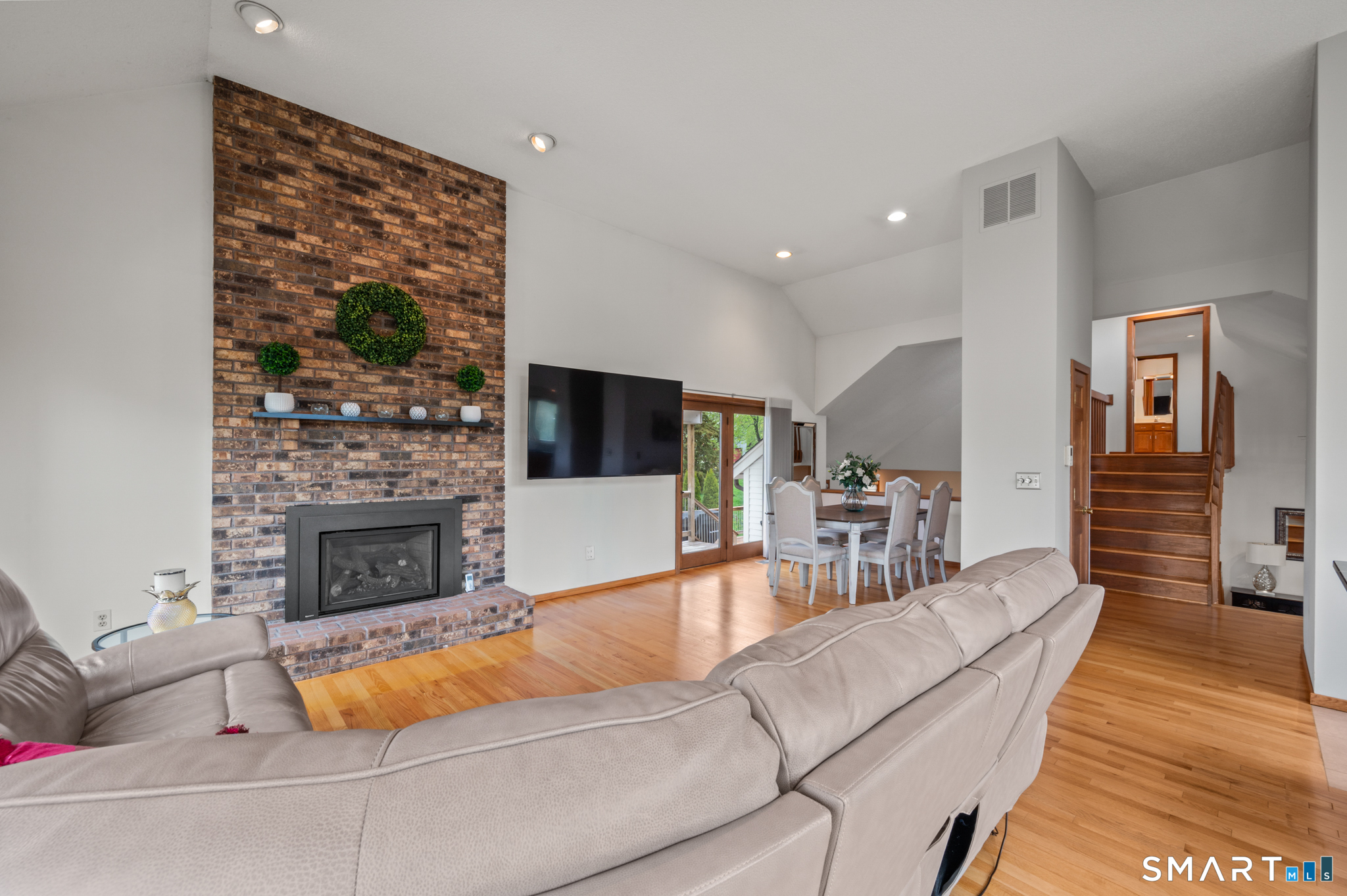 4 Weatherstone Ridge Road Plainville CT 06062