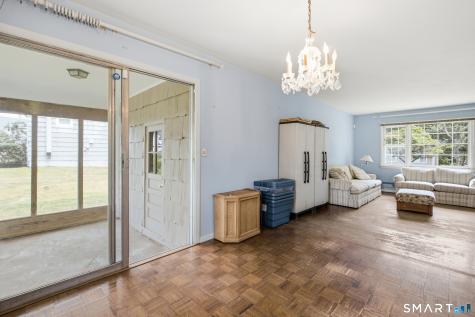 16 Floral Lane Trumbull CT 06611