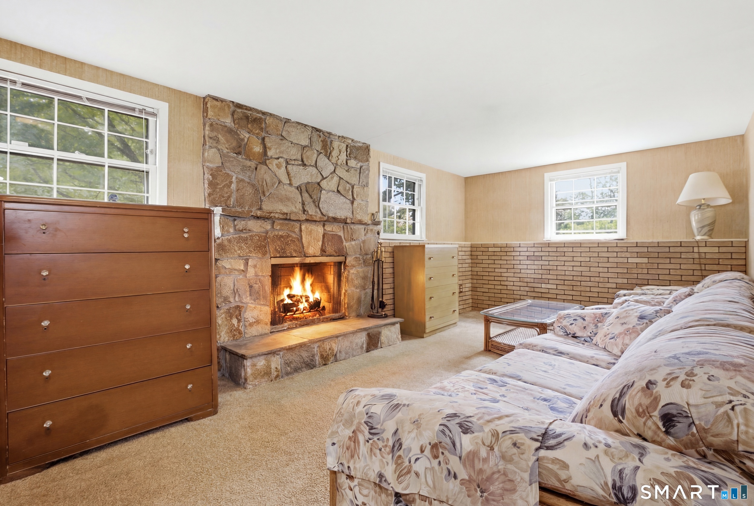 16 Floral Lane Trumbull CT 06611