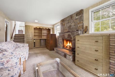 16 Floral Lane Trumbull CT 06611