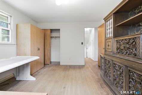 16 Floral Lane Trumbull CT 06611