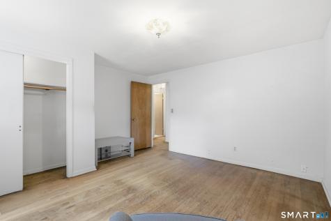 16 Floral Lane Trumbull CT 06611