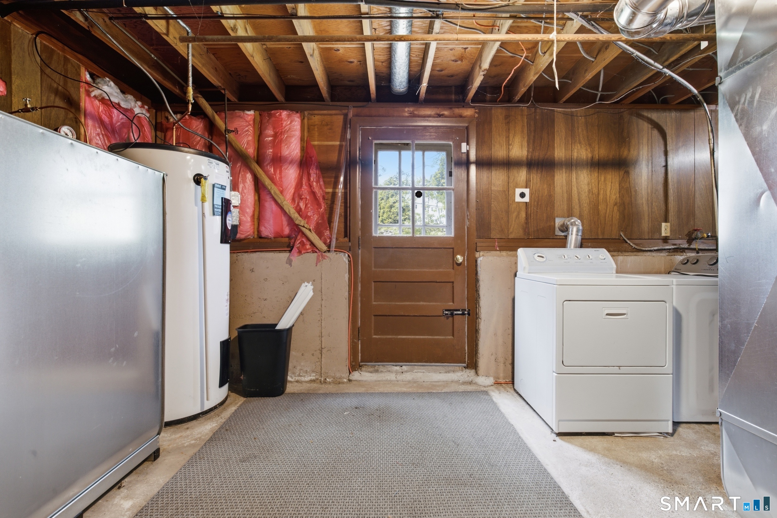 16 Floral Lane Trumbull CT 06611