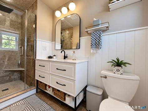 9 Lawrence Street Woodbridge CT 06525