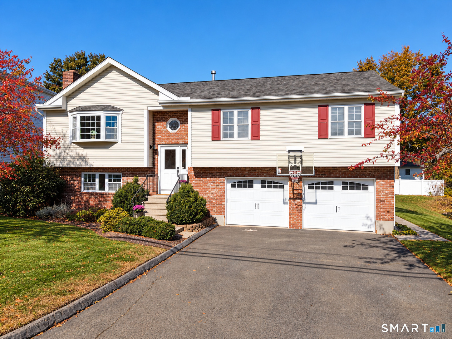 9 Lawrence Street Woodbridge CT 06525