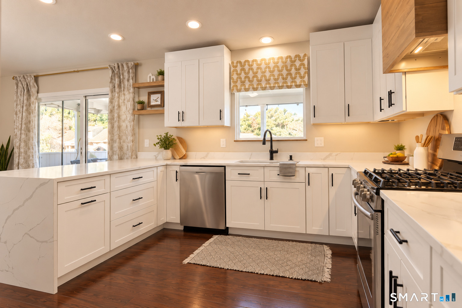 9 Lawrence Street Woodbridge CT 06525