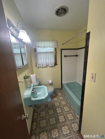 97 Stafford Street Waterbury CT 06704