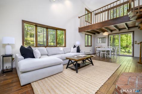 232 Silver Hill Lane Stamford CT 06905