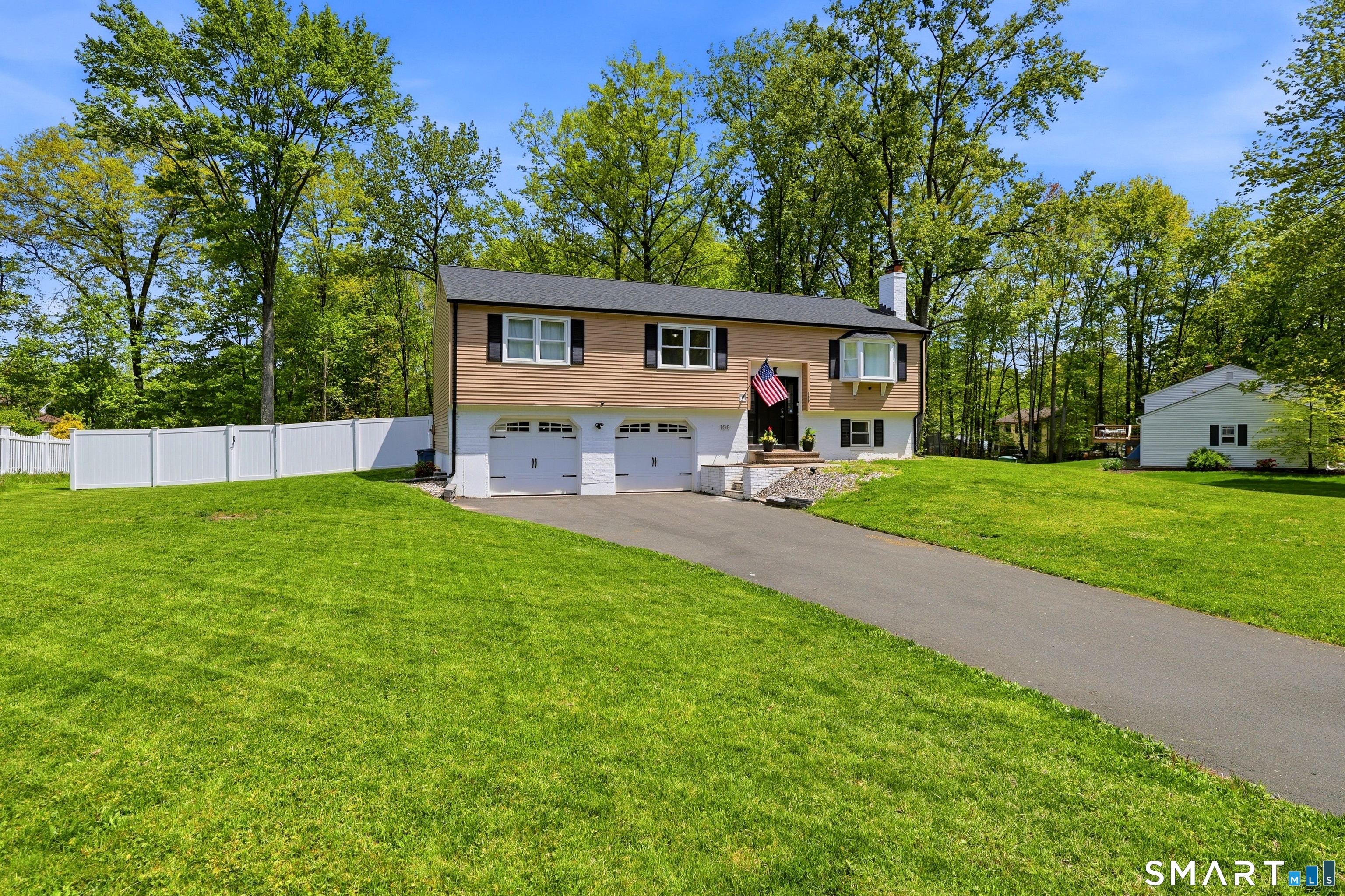 100 Susan Drive Suffield CT 06078