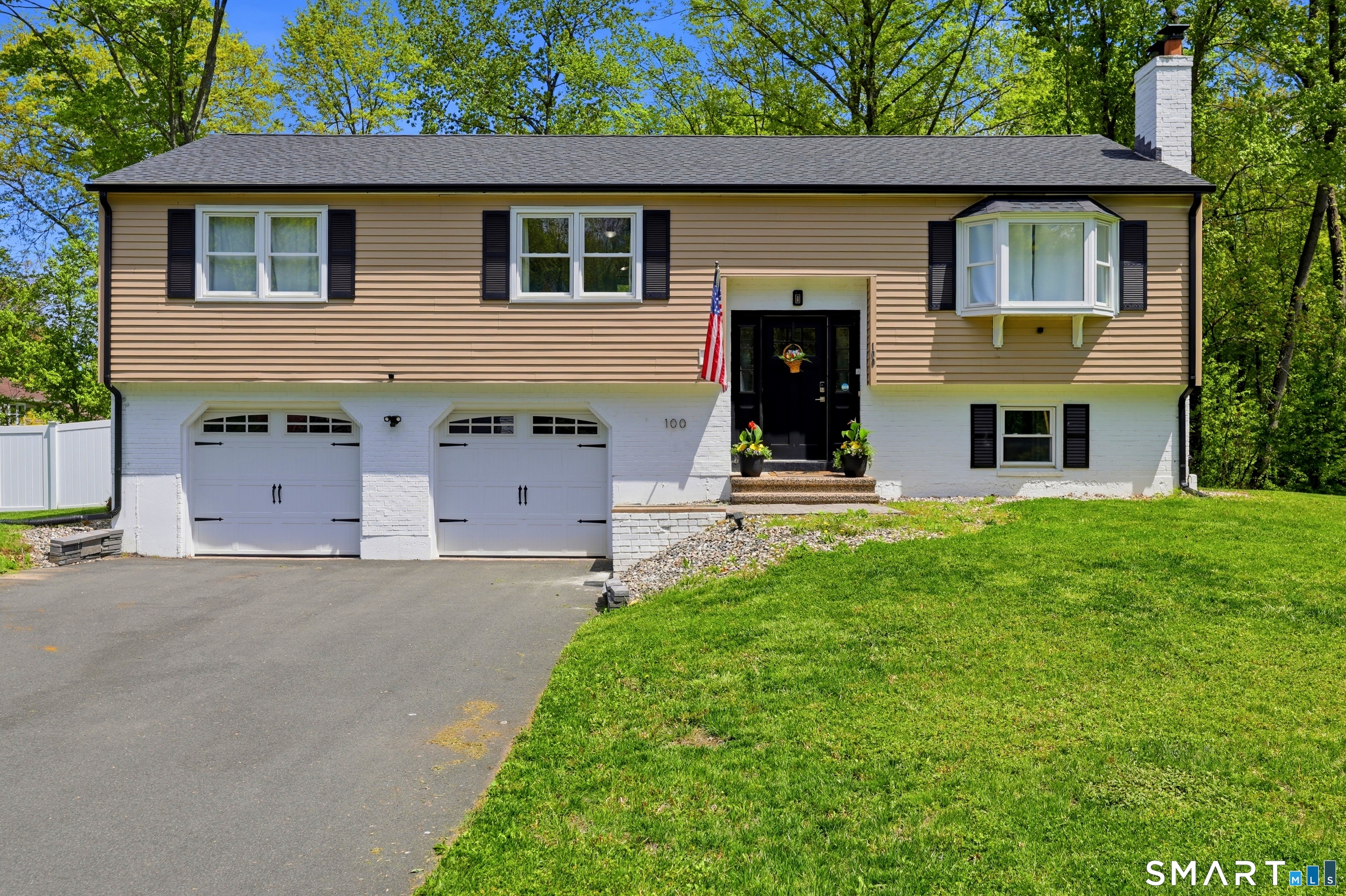 100 Susan Drive Suffield CT 06078