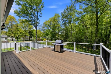 100 Susan Drive Suffield CT 06078