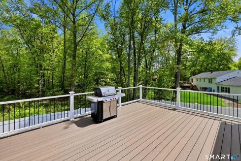 100 Susan Drive Suffield CT 06078