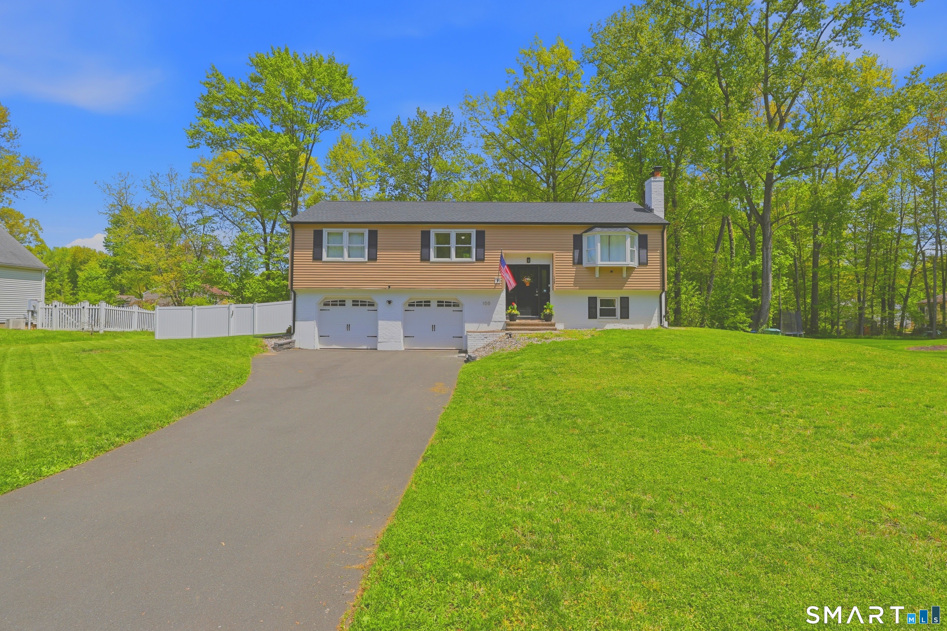 100 Susan Drive Suffield CT 06078