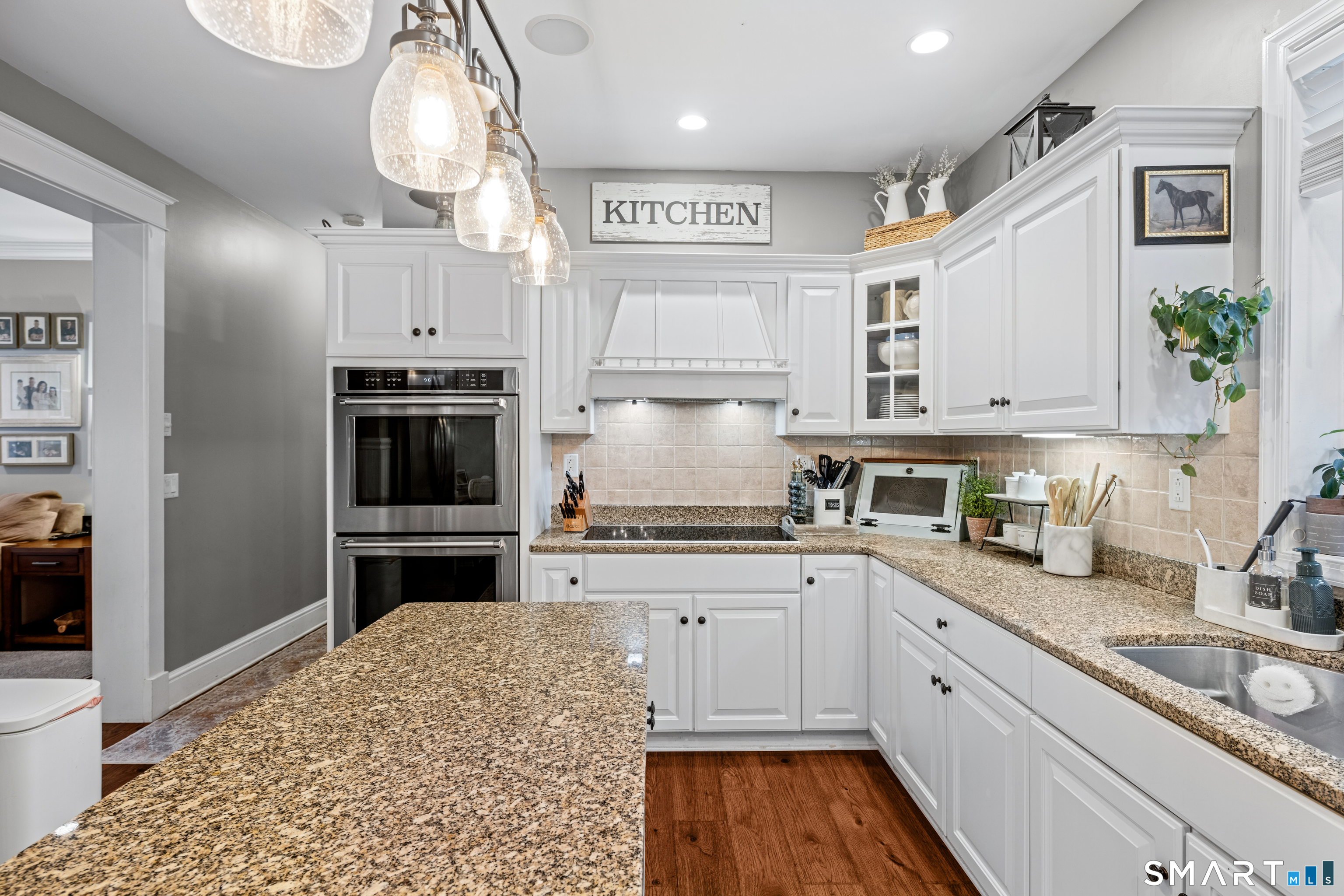 10 White Oak Lane Waterford CT 06375