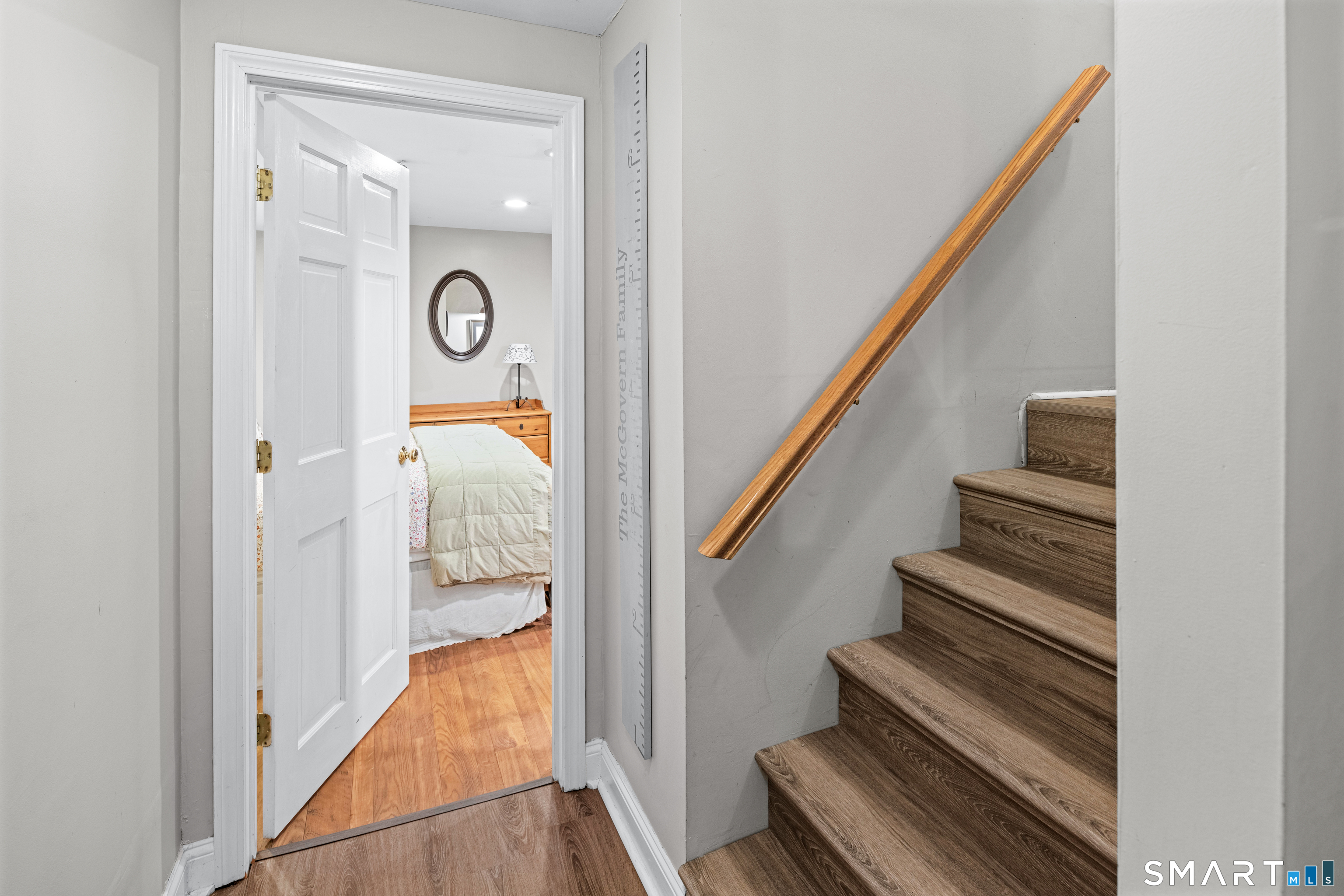 10 White Oak Lane Waterford CT 06375