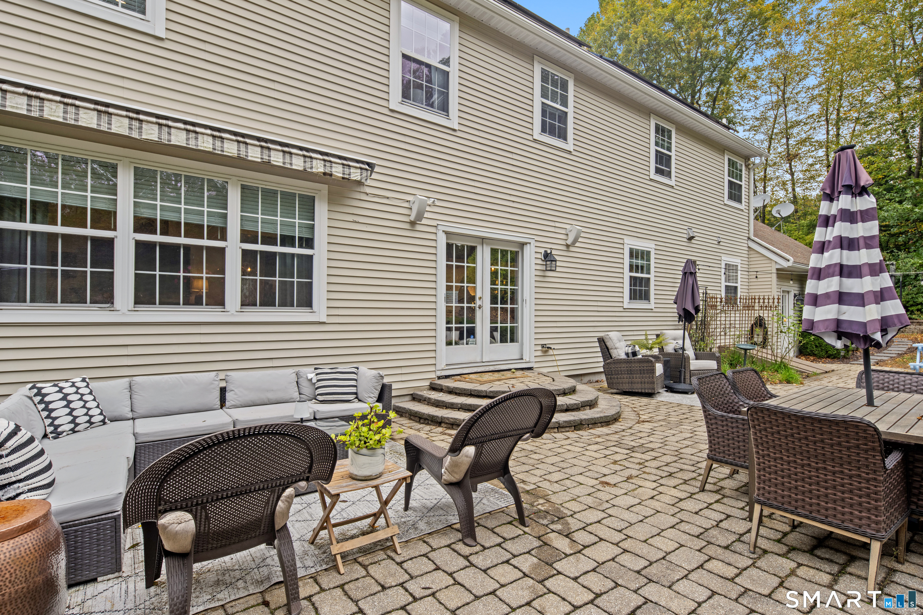 10 White Oak Lane Waterford CT 06375