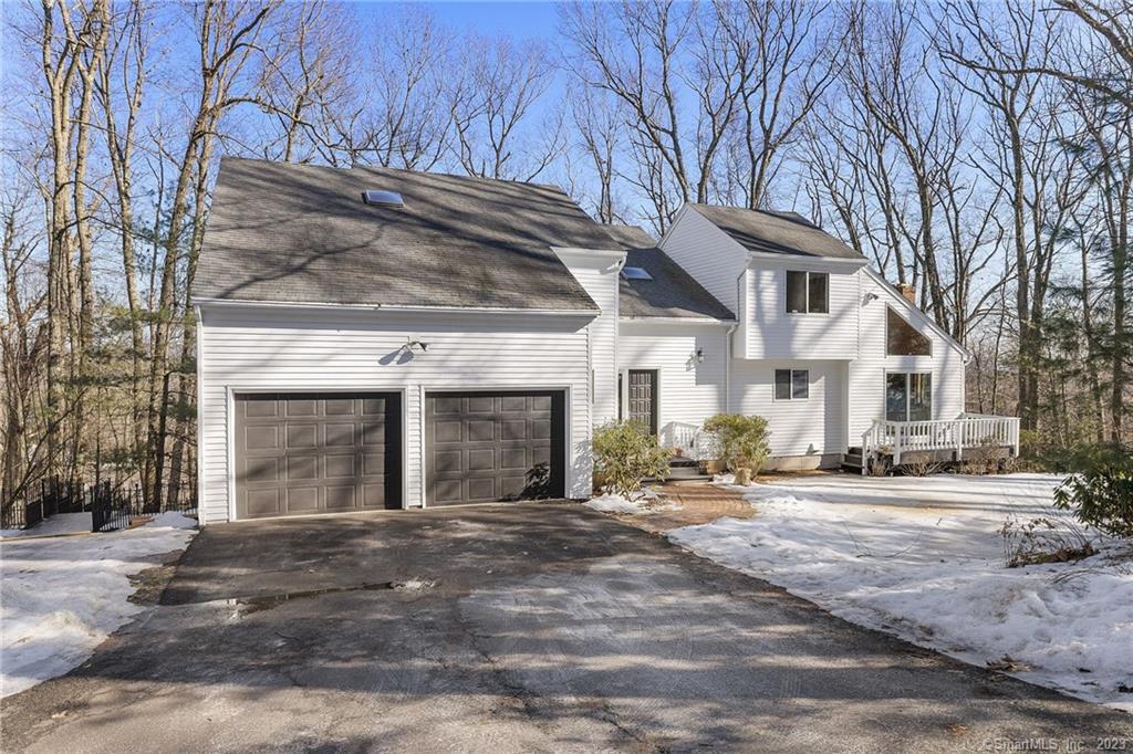 40 Hemlock Lane Avon CT 06001