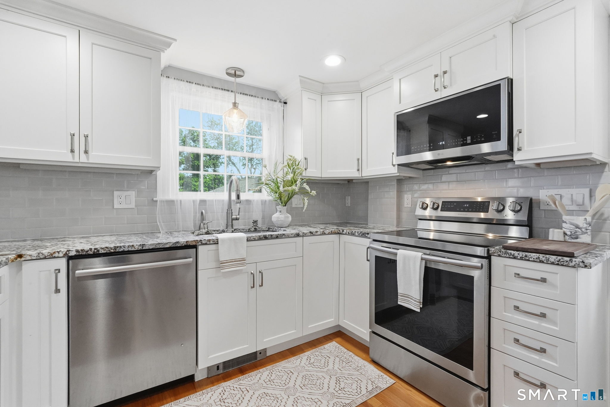 148 Sidney Avenue West Hartford CT 06110