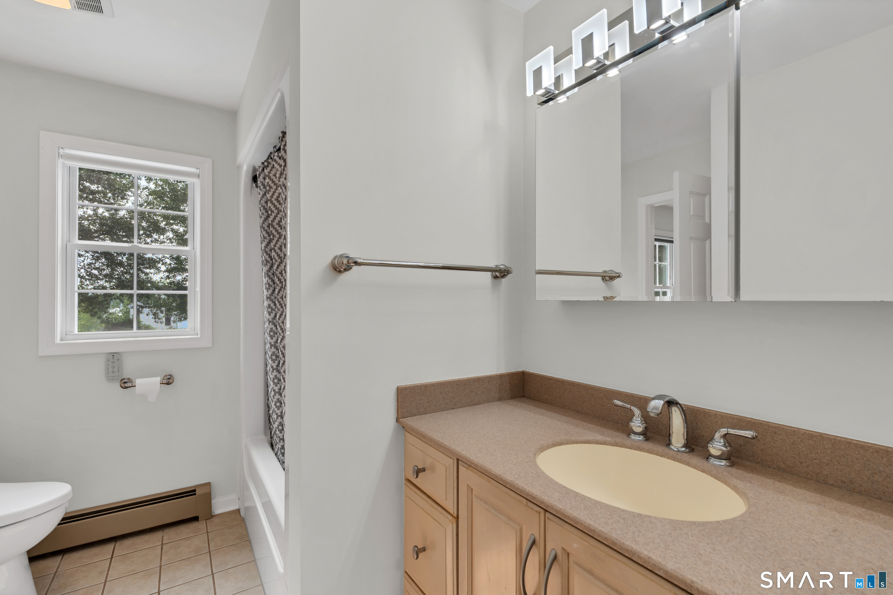 18 High Ridge Drive Waterford CT 06385