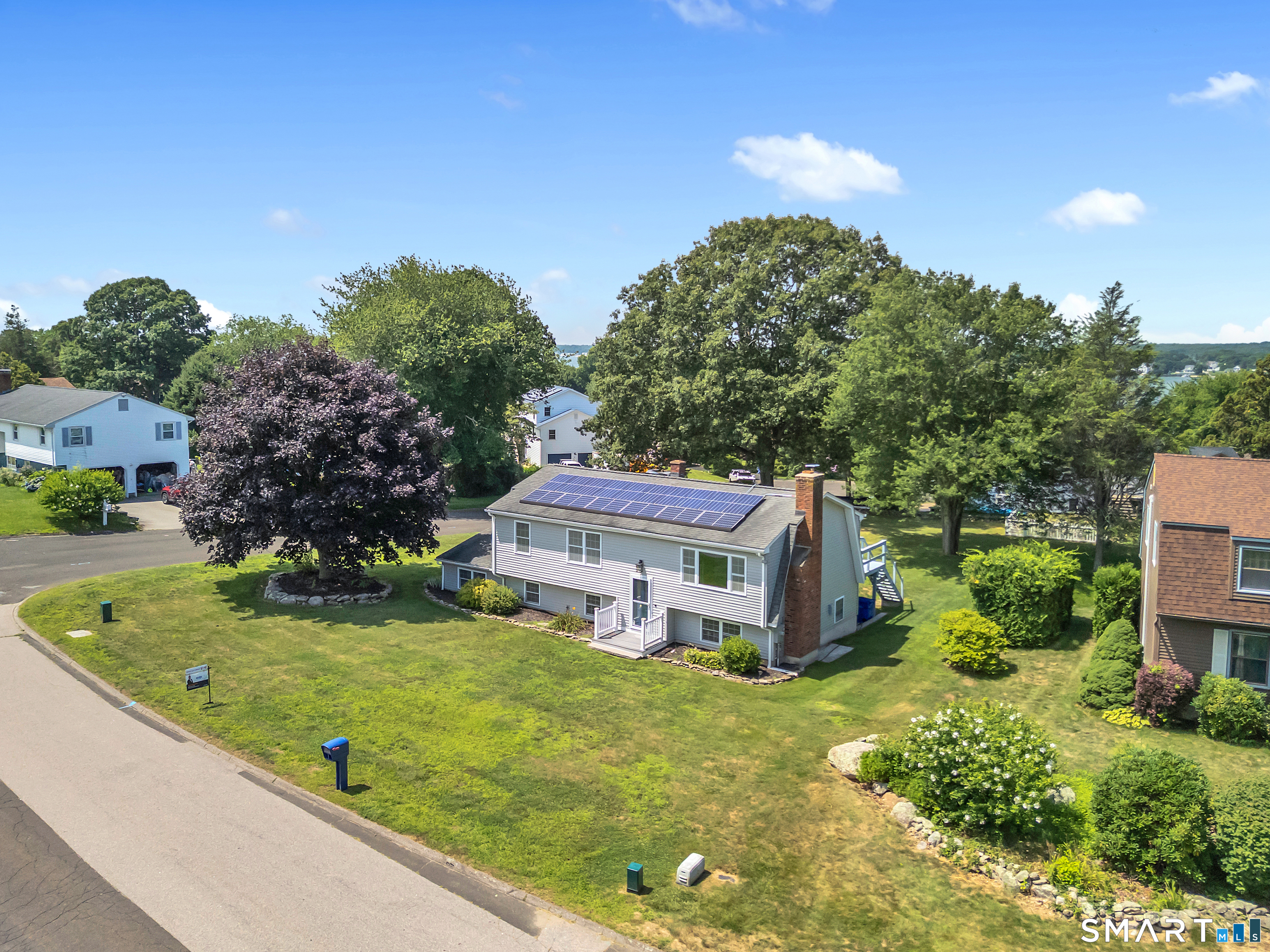 18 High Ridge Drive Waterford CT 06385