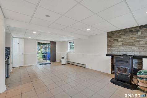 18 High Ridge Drive Waterford CT 06385