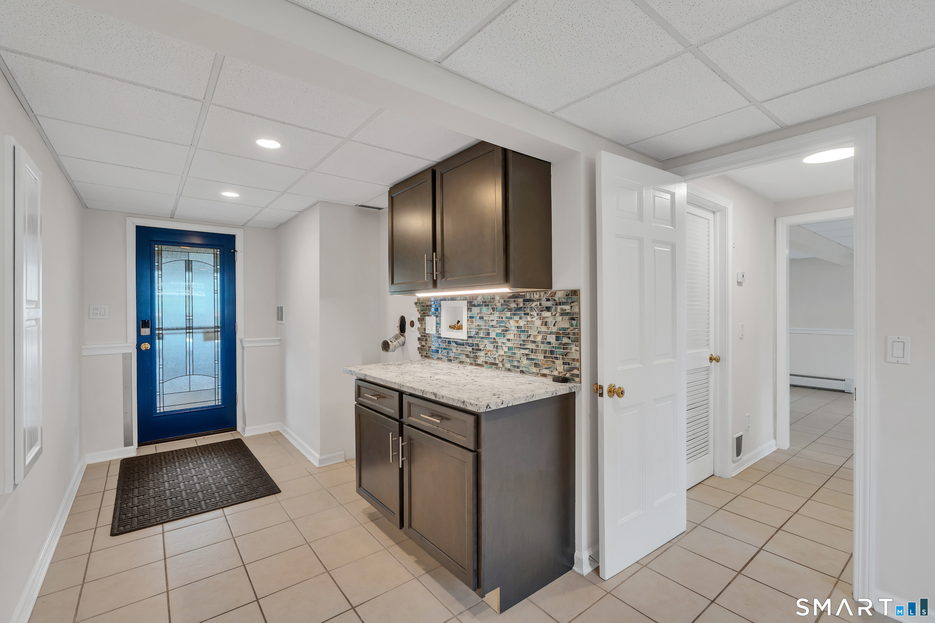18 High Ridge Drive Waterford CT 06385