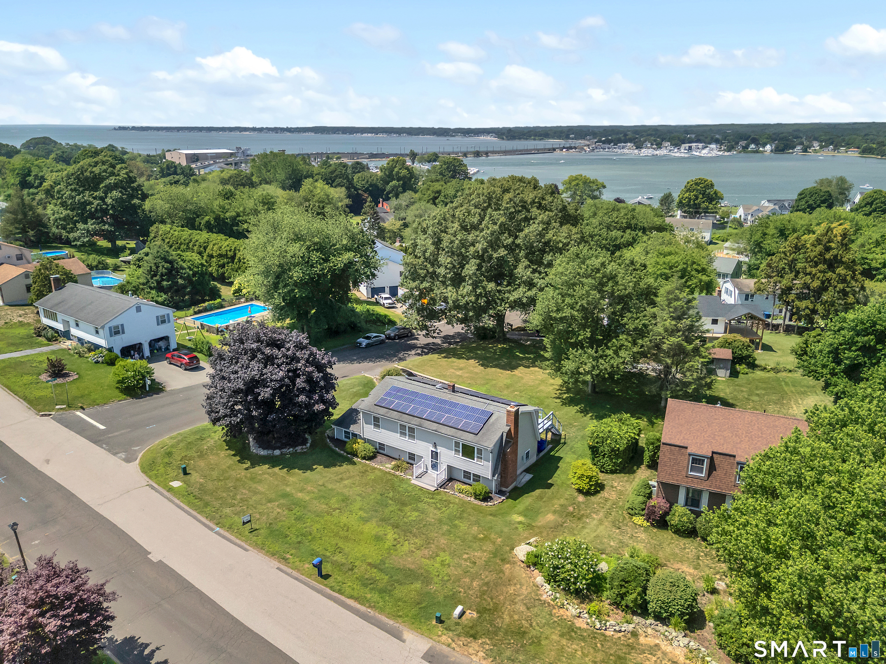 18 High Ridge Drive Waterford CT 06385